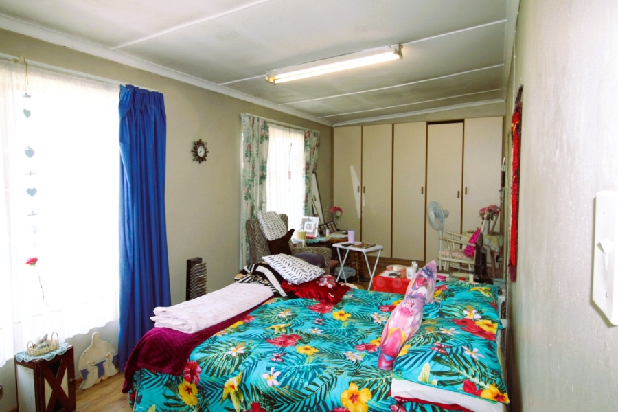 5 Bedroom Property for Sale in Cambridge Eastern Cape